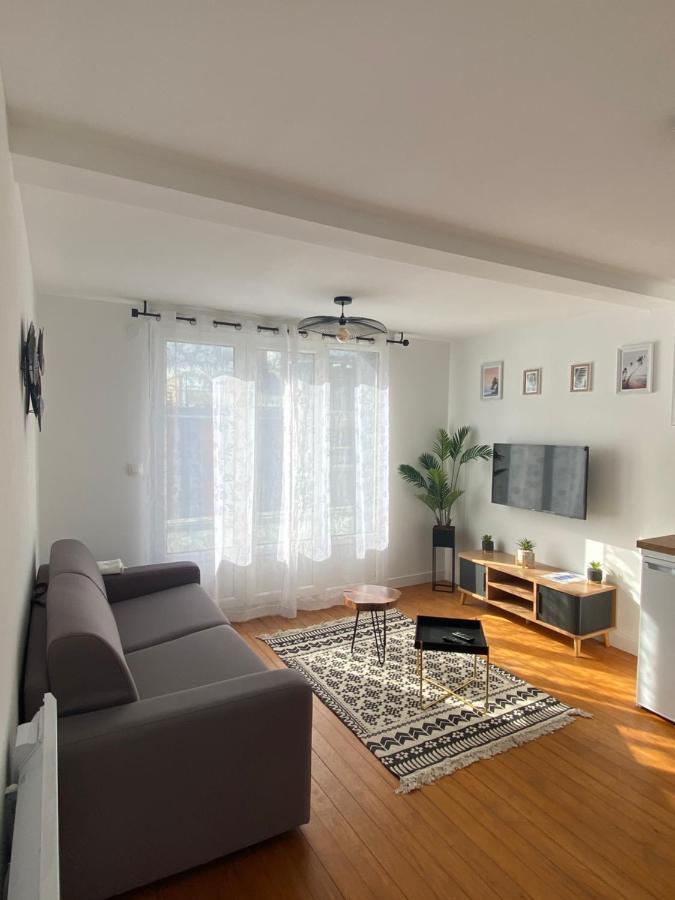 Les Rives Saint Symphorien, Appartements Meubles Longeville-les-Metz Экстерьер фото